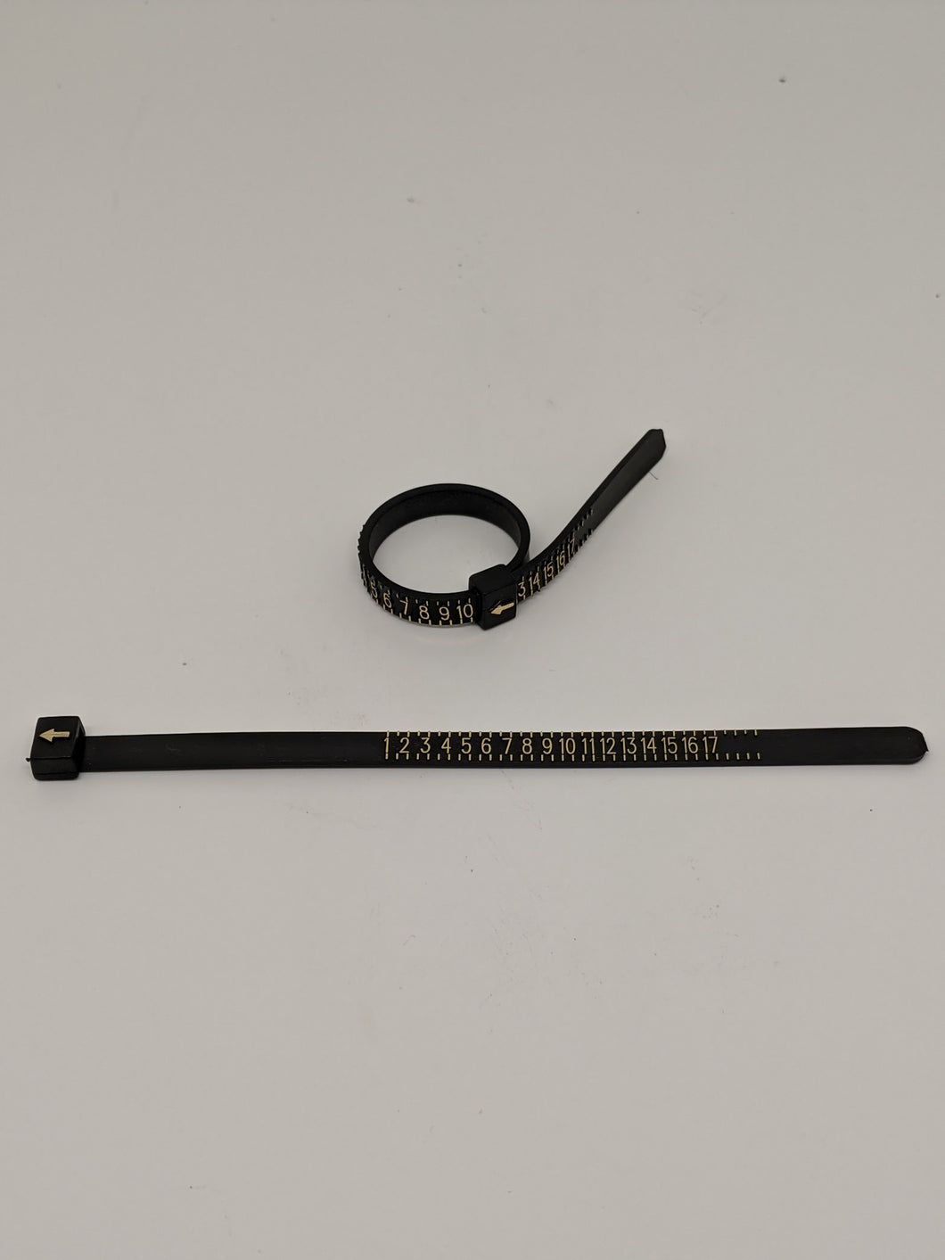 Plastic Multi Ring Sizer - US Ring Sizes