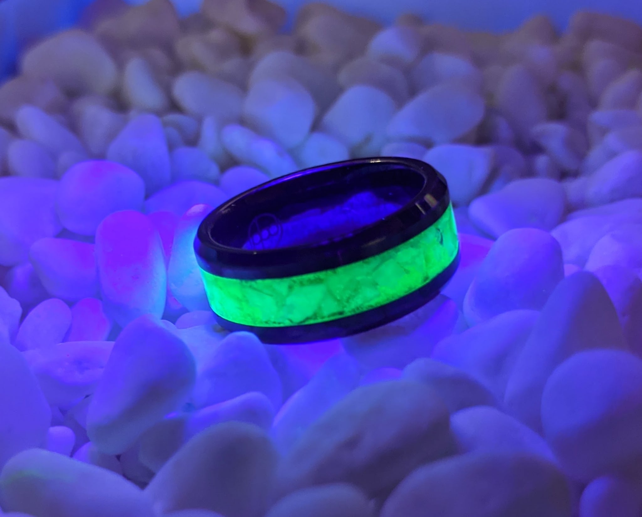 Dark background with a mystical glowing ring on Craiyon